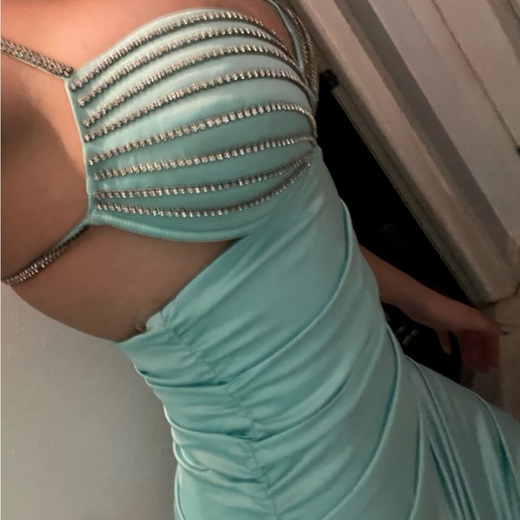 Oh Polly  Dress with Chain Straps size 6 - Picture 2 of 3